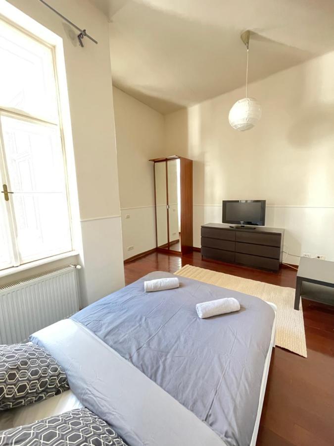 B&Japartments 1 Budapest Exteriör bild